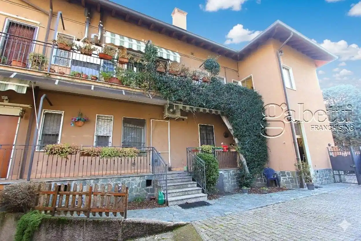 Appartamento in vendita a Rho