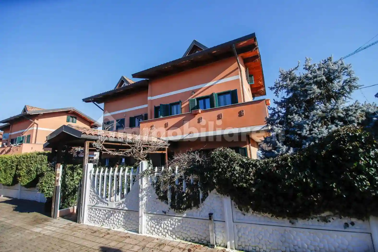 Villetta a schiera - foto 2