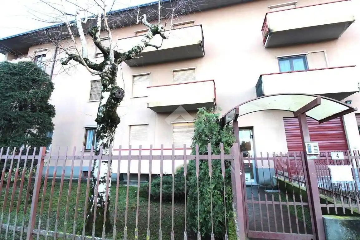 Appartamento in vendita a Sulbiate