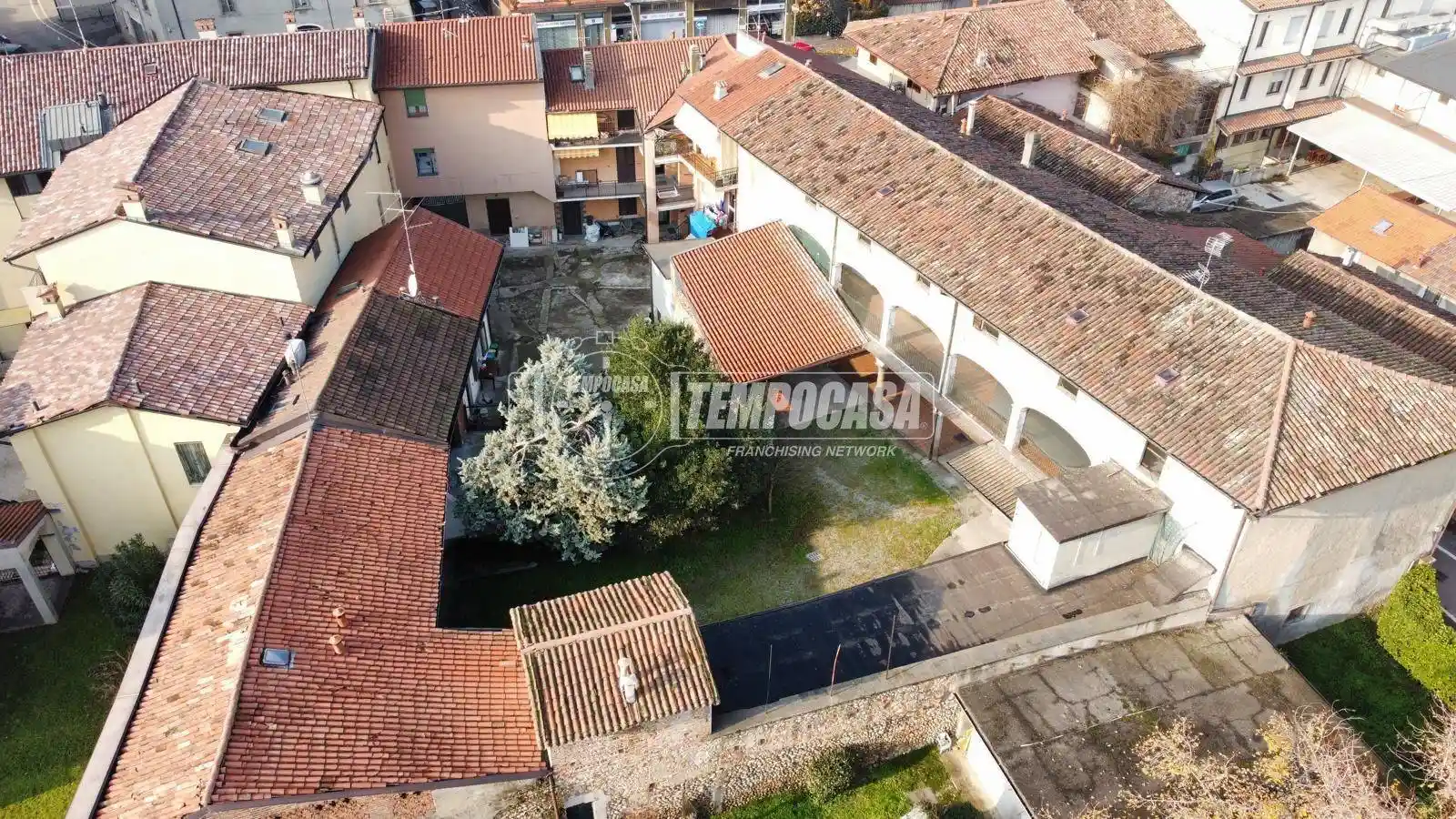 Rustico - Casale in vendita a Boltiere