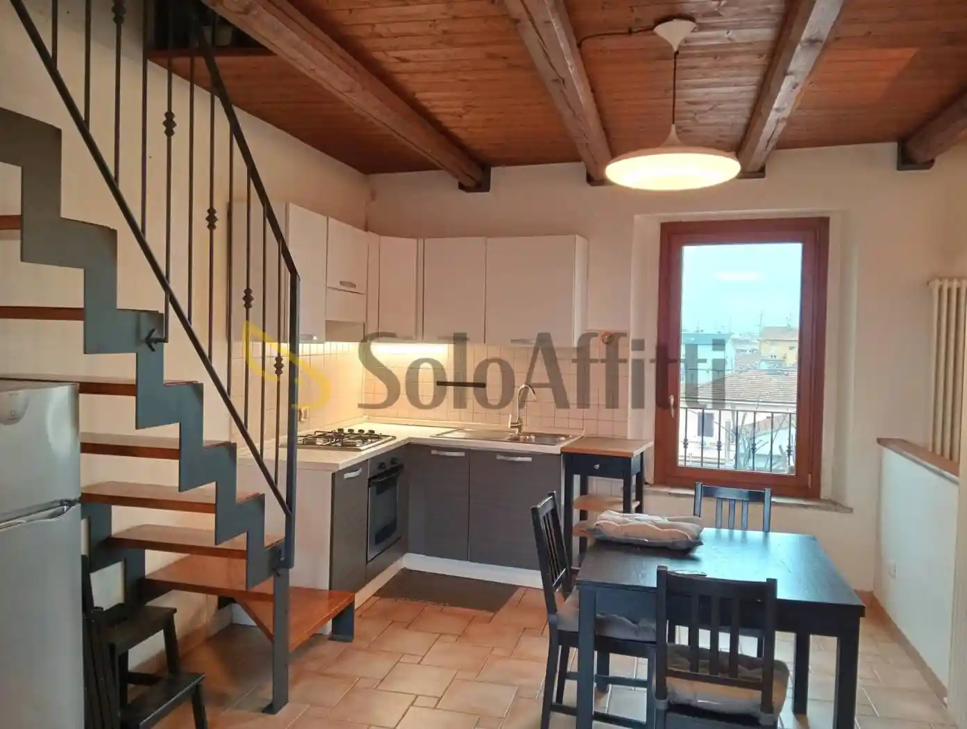 Appartamento in affitto a Falconara Marittima