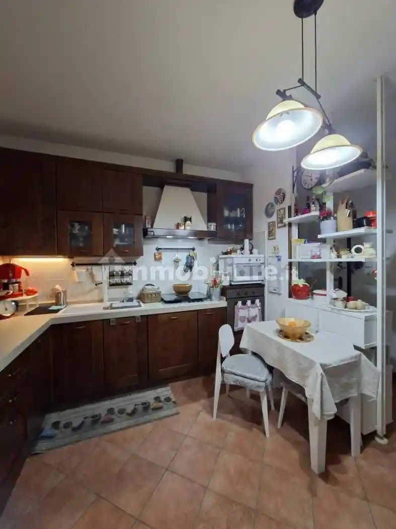 Appartamento in vendita a Collesalvetti