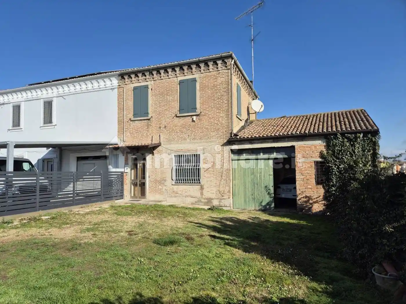 Casa indipendente in vendita a Terre del Reno