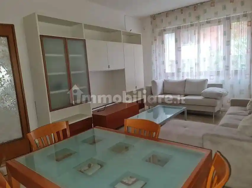 Appartamento in vendita a Carrara