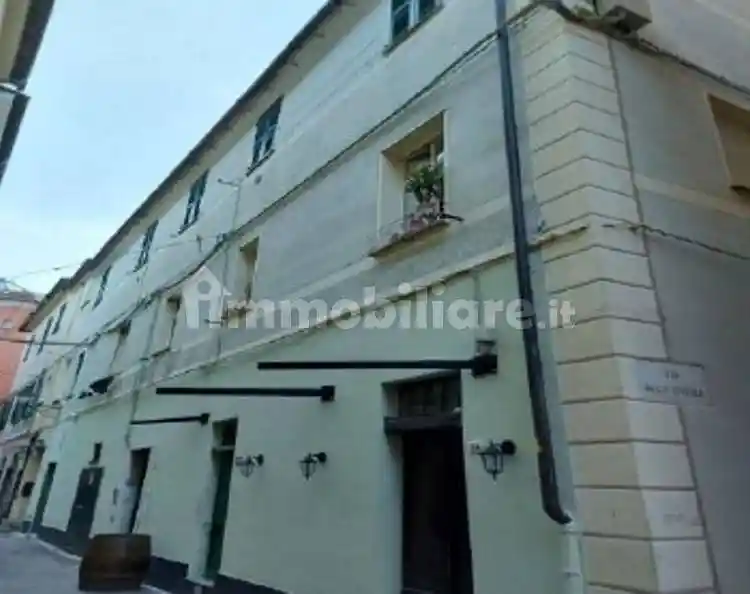 Appartamento in vendita a Loano