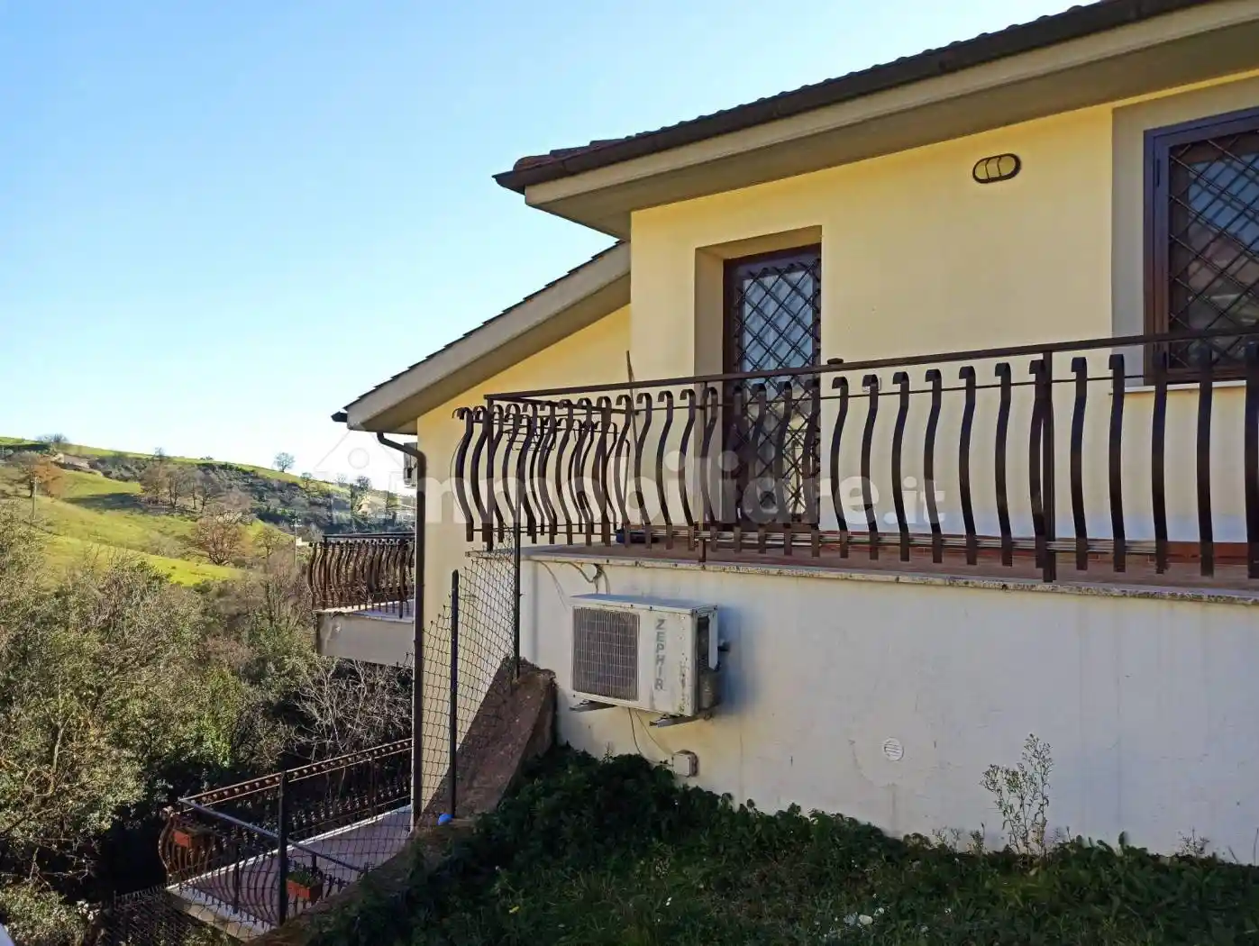 Villa in vendita a Castelnuovo di Porto