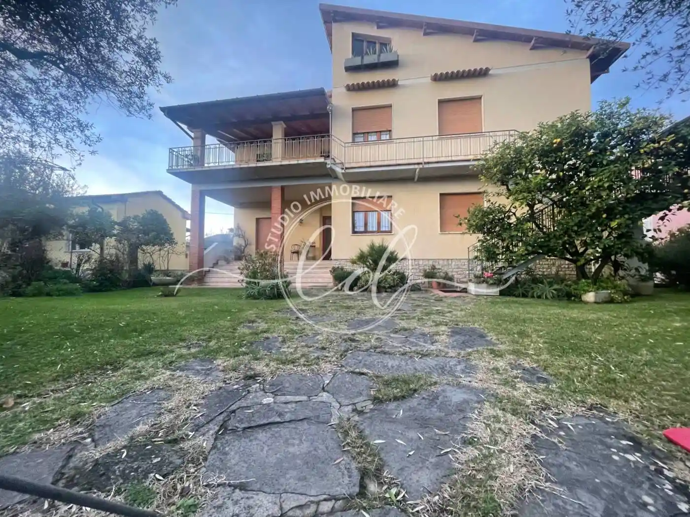 Villa in vendita a Seravezza