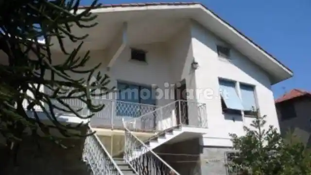 Villa in vendita a Sassello