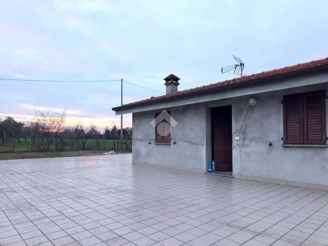 Rustico - Casale in vendita a Rimini