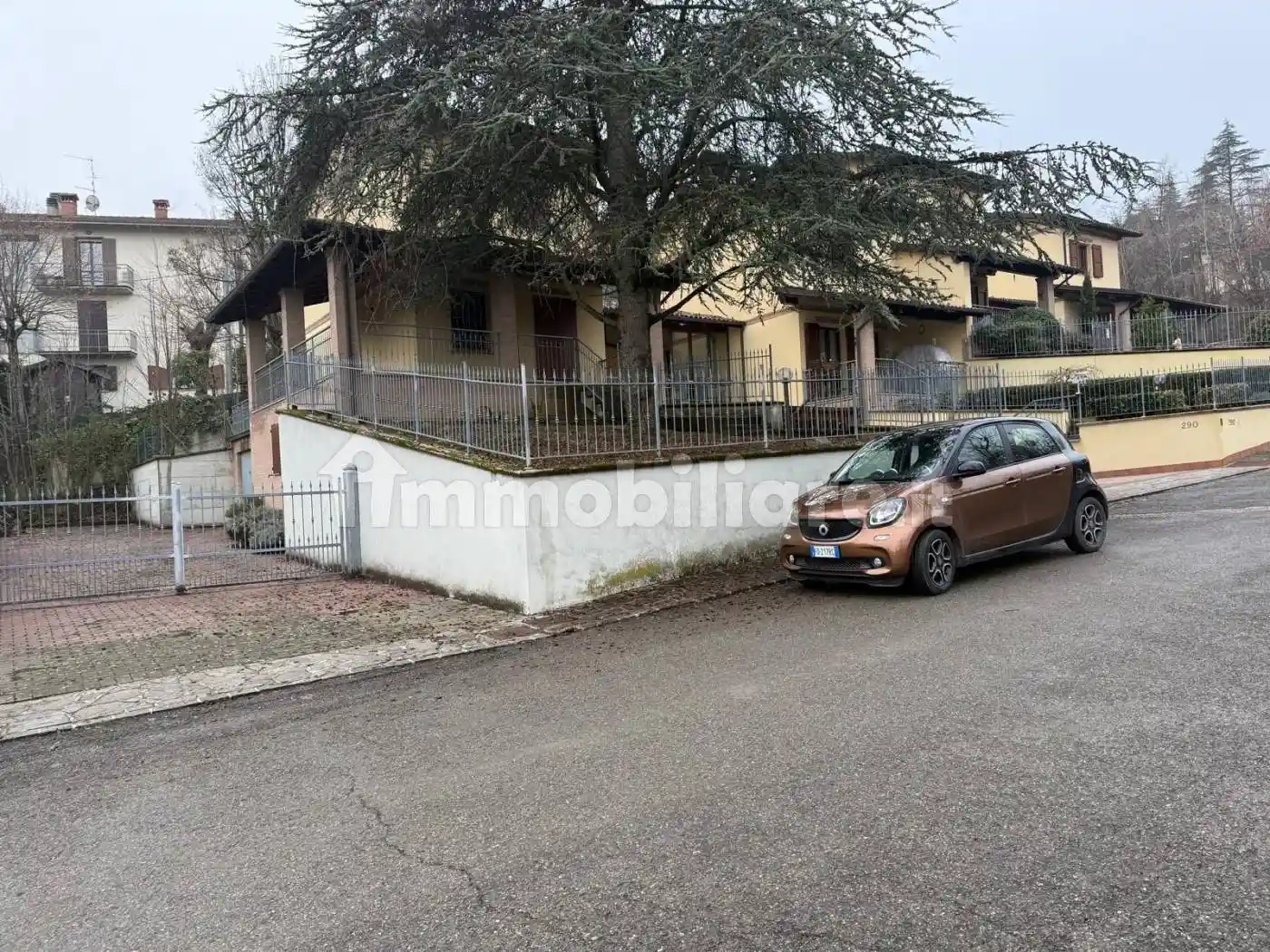 Villa in vendita a Serramazzoni