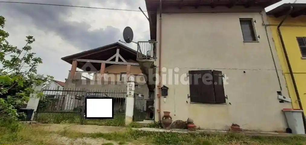 Casa indipendente in vendita a Rocchetta Tanaro