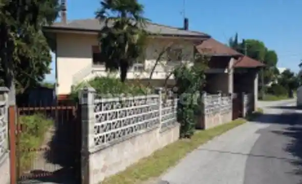 Appartamento in vendita a Nanto