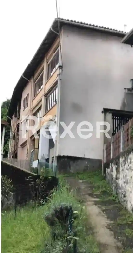 Casa indipendente in vendita a Borgosesia