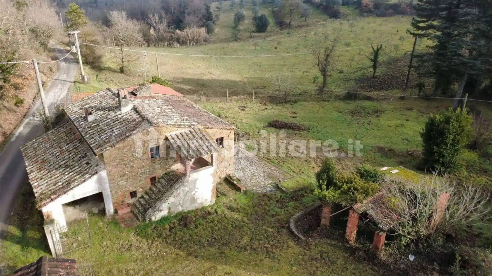 Rustico - Casale in vendita a Monte San Savino