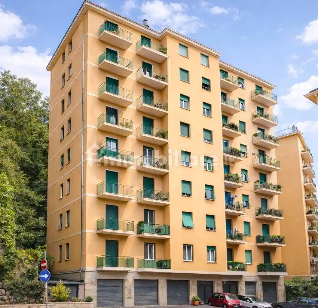 Appartamento in vendita a Genova