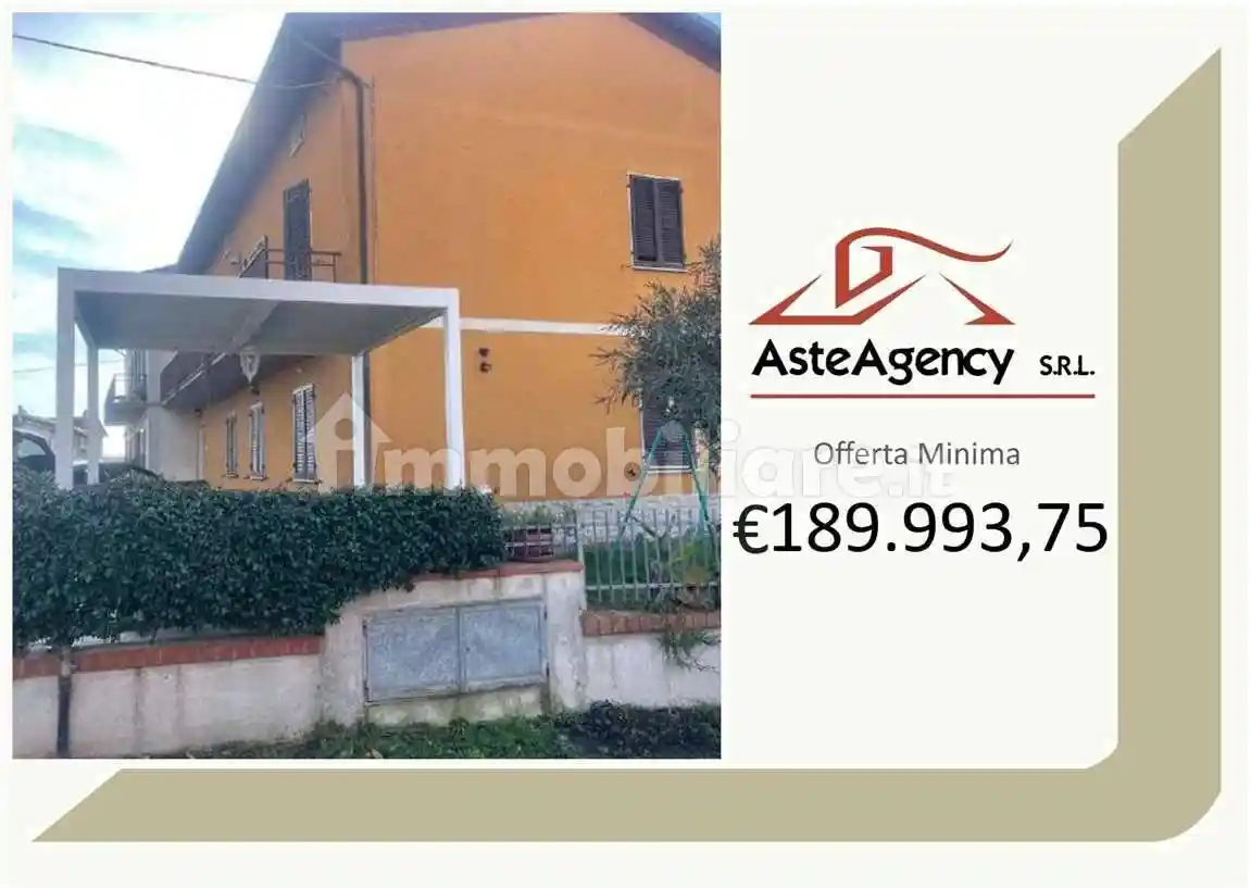 Casa indipendente in vendita a Castiglione del Lago