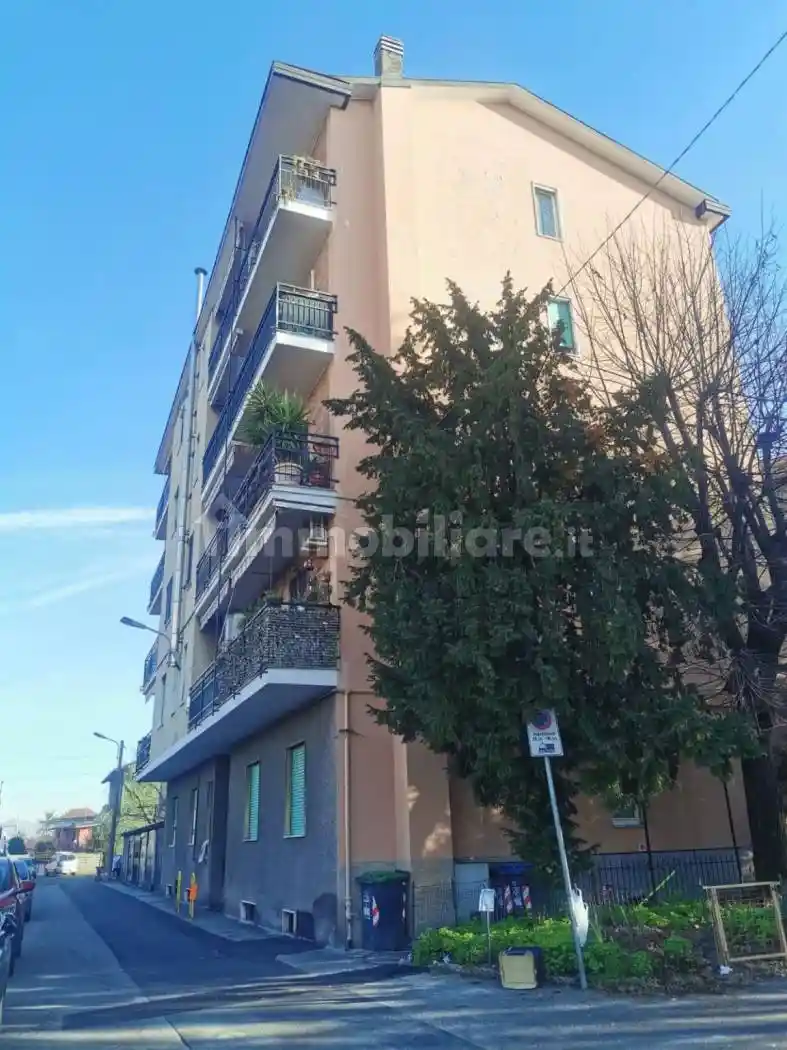 Appartamento in vendita a Monza