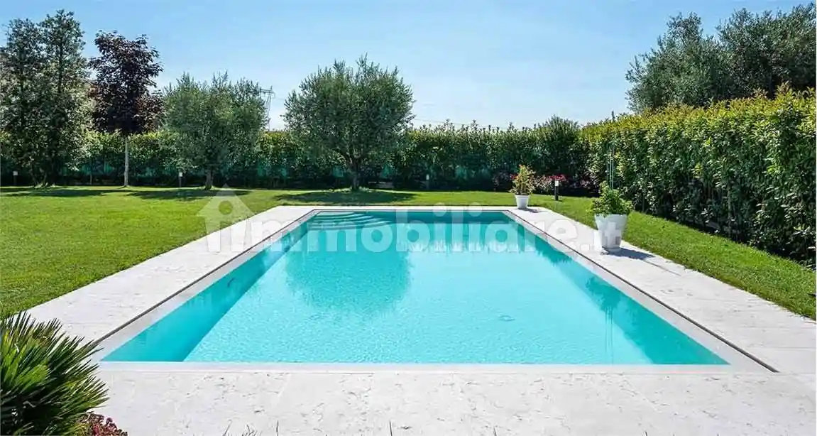 Villa in vendita a Gossolengo