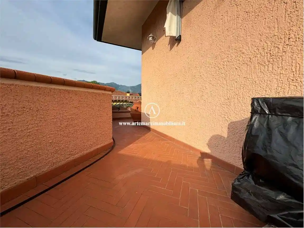 Villa in affitto a Pietrasanta