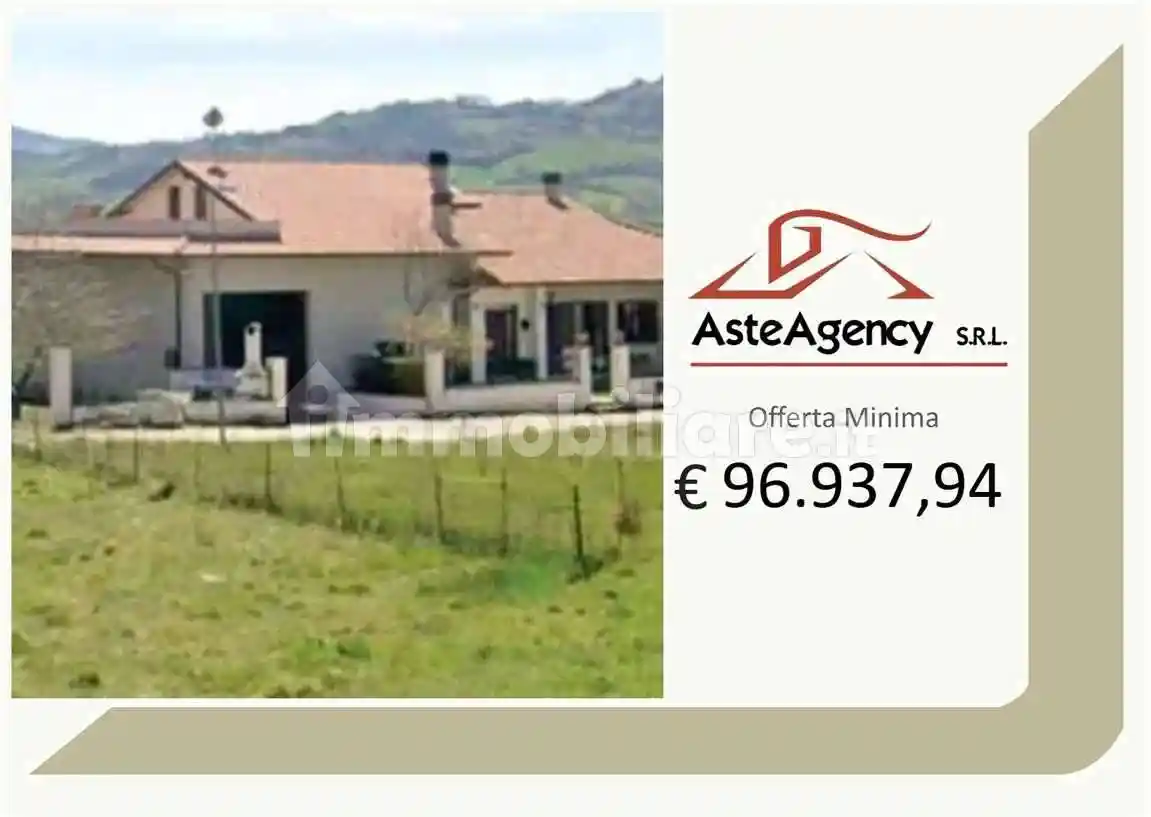 Villa in vendita a Gualdo Tadino