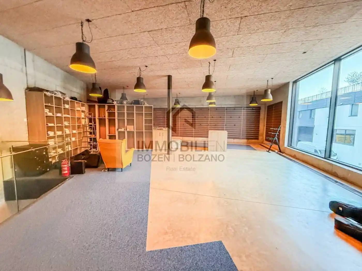 Palazzo - Edificio in vendita a Bolzano