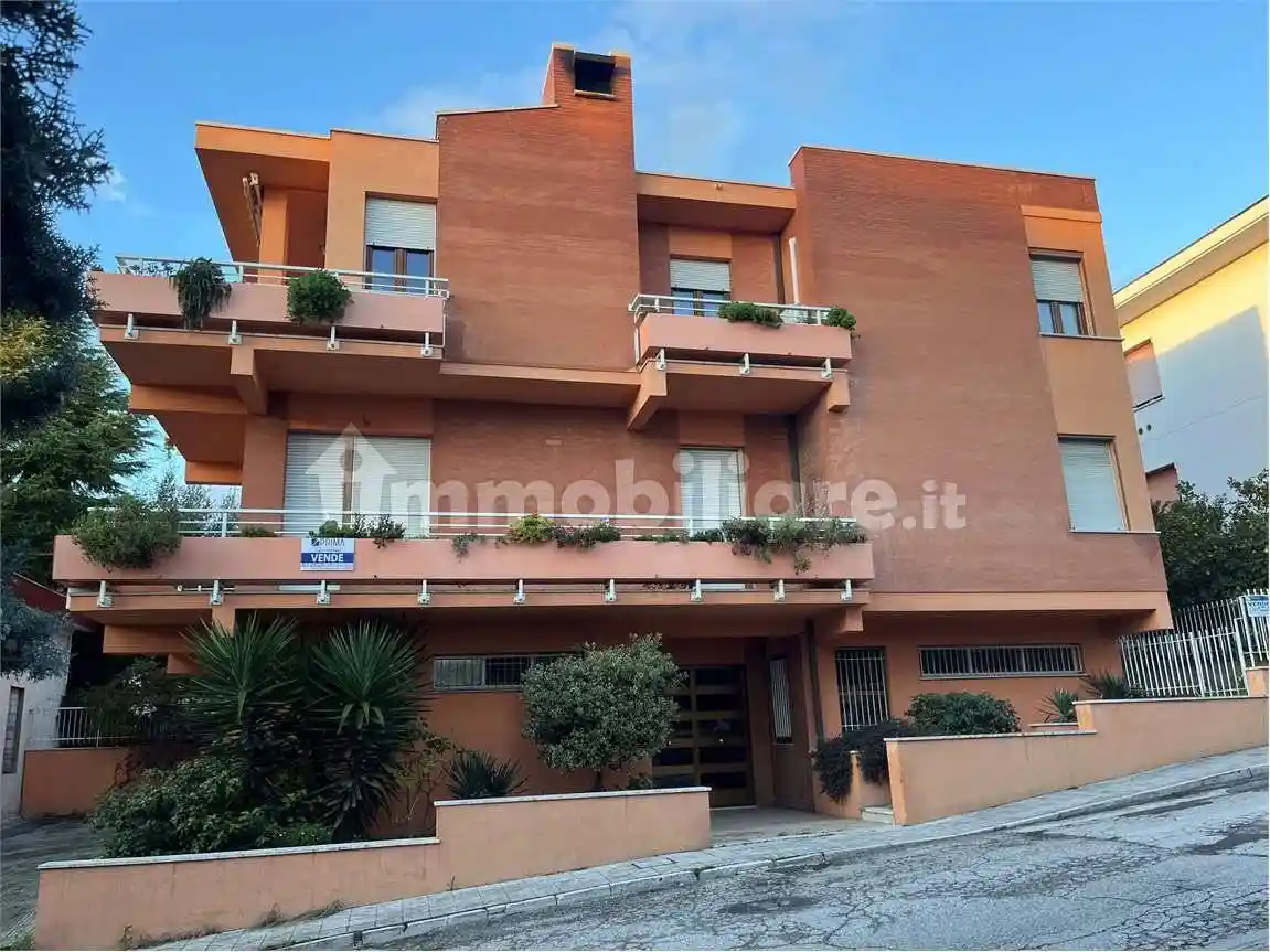 Appartamento in vendita a Ancona