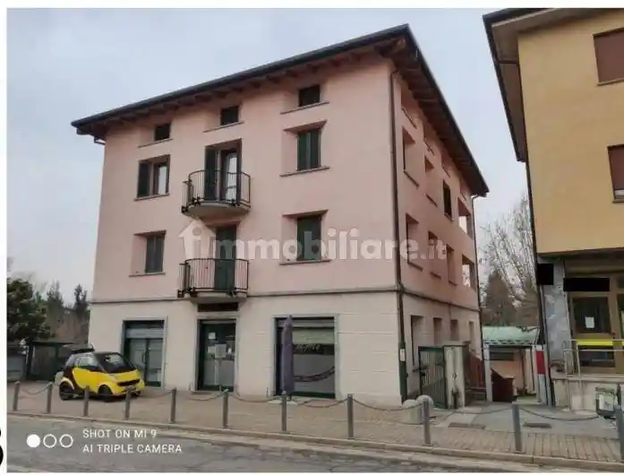 Appartamento in vendita a Merone