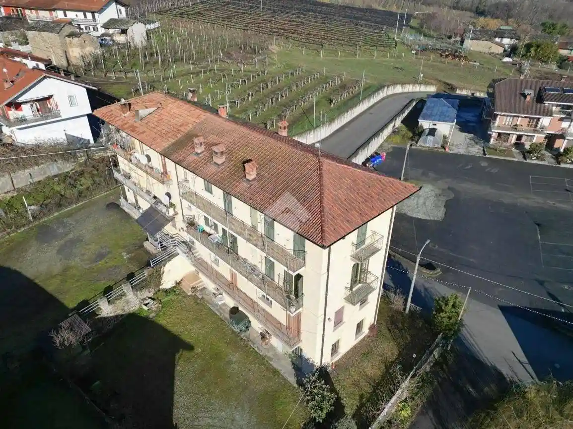 Appartamento in vendita a Envie