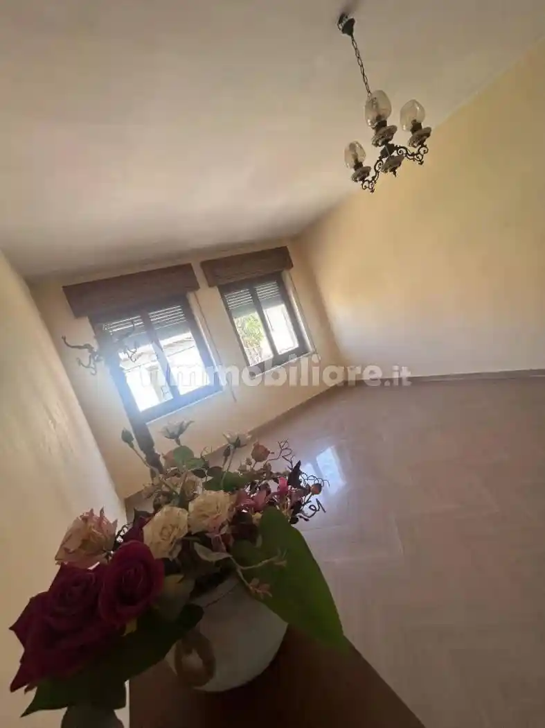 Appartamento in vendita a Davoli