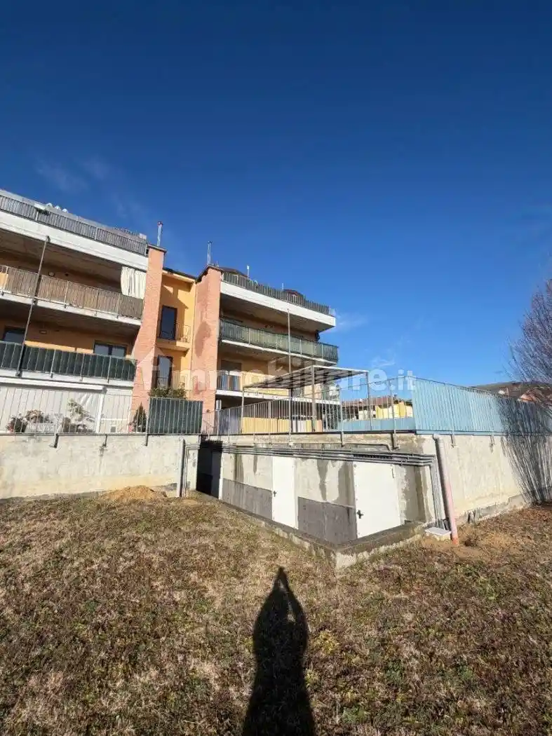 Appartamento in vendita a Castagnito