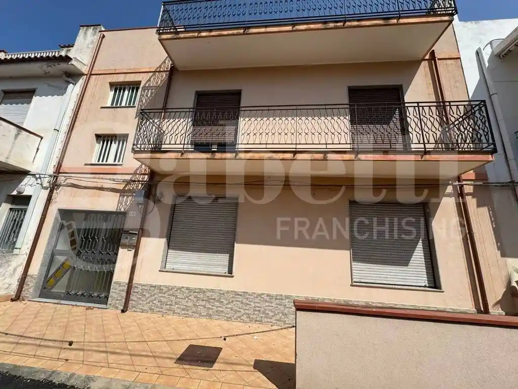 Casa indipendente in vendita a Villafranca Tirrena