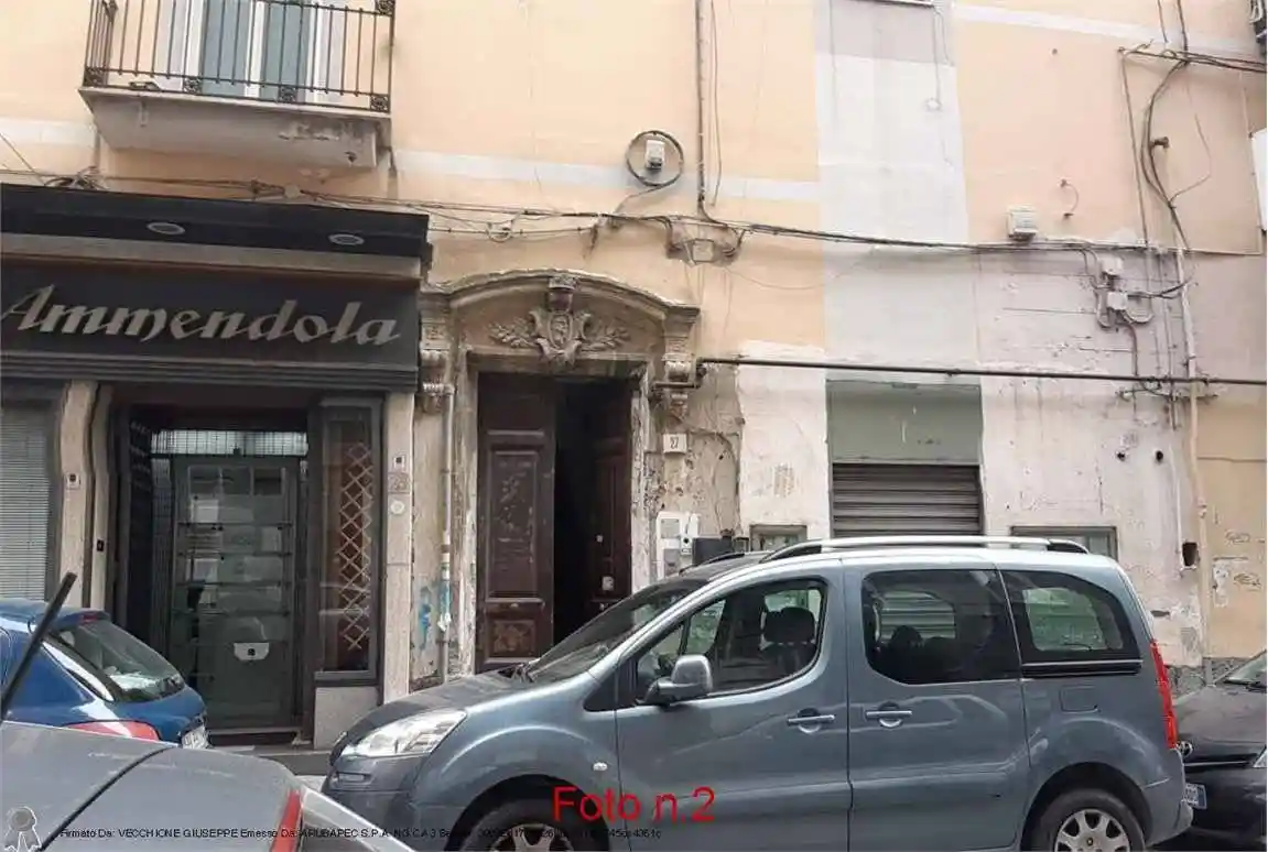 Appartamento in vendita a Napoli