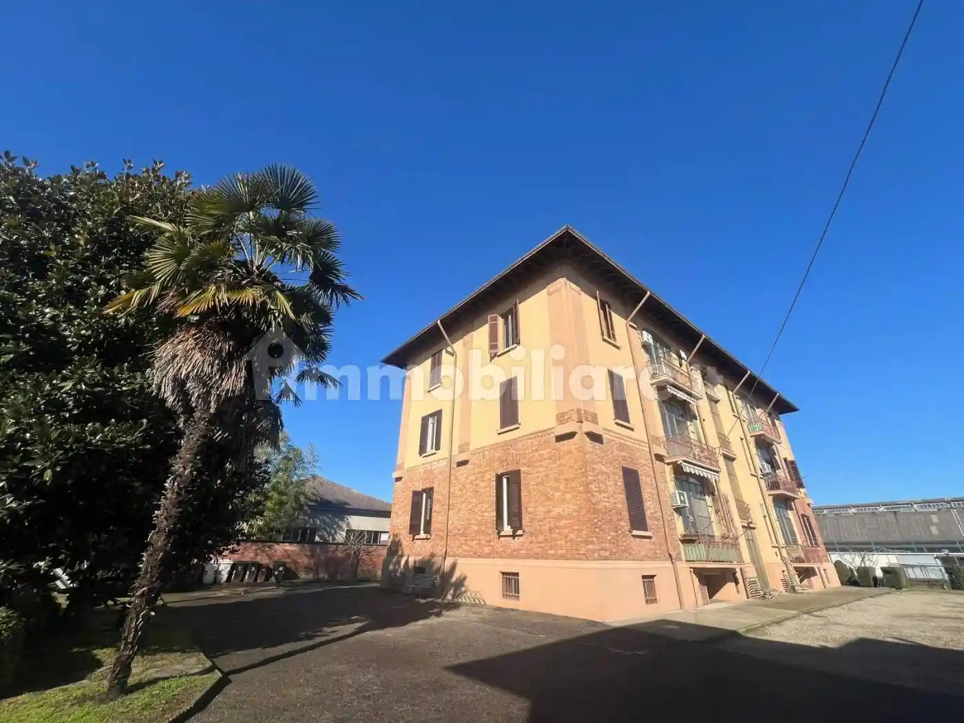 Appartamento in vendita a Vercelli