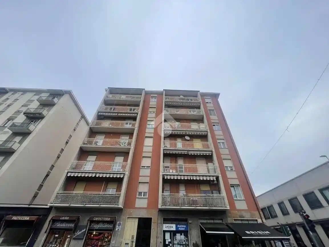 Appartamento in vendita a Monza