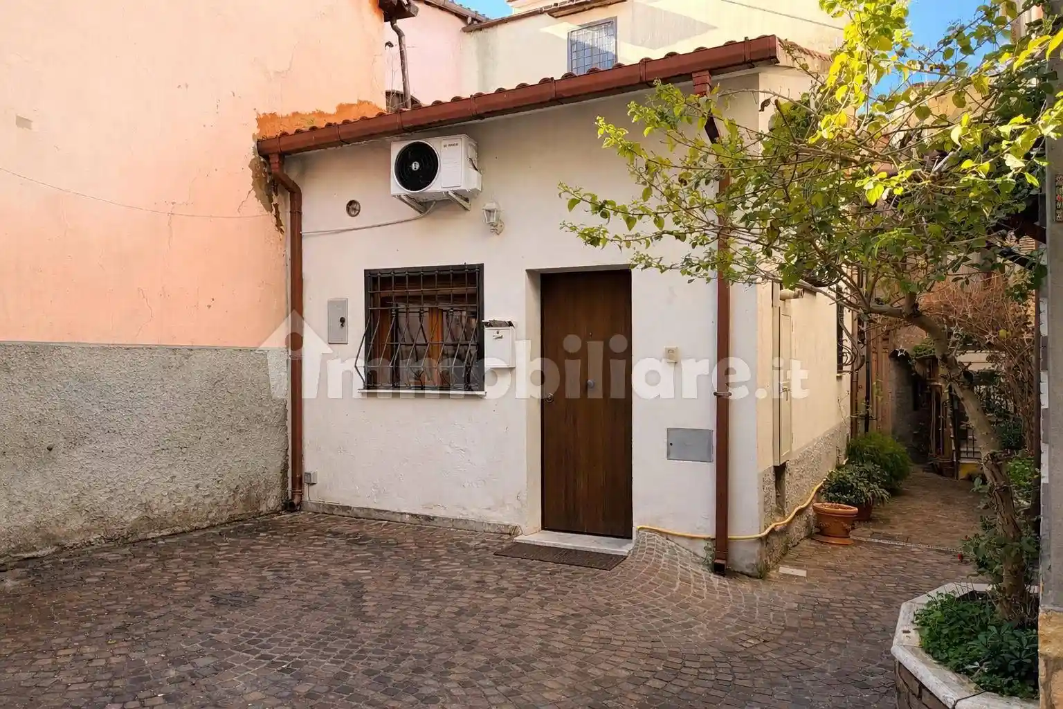 Casa indipendente in vendita a Mentana