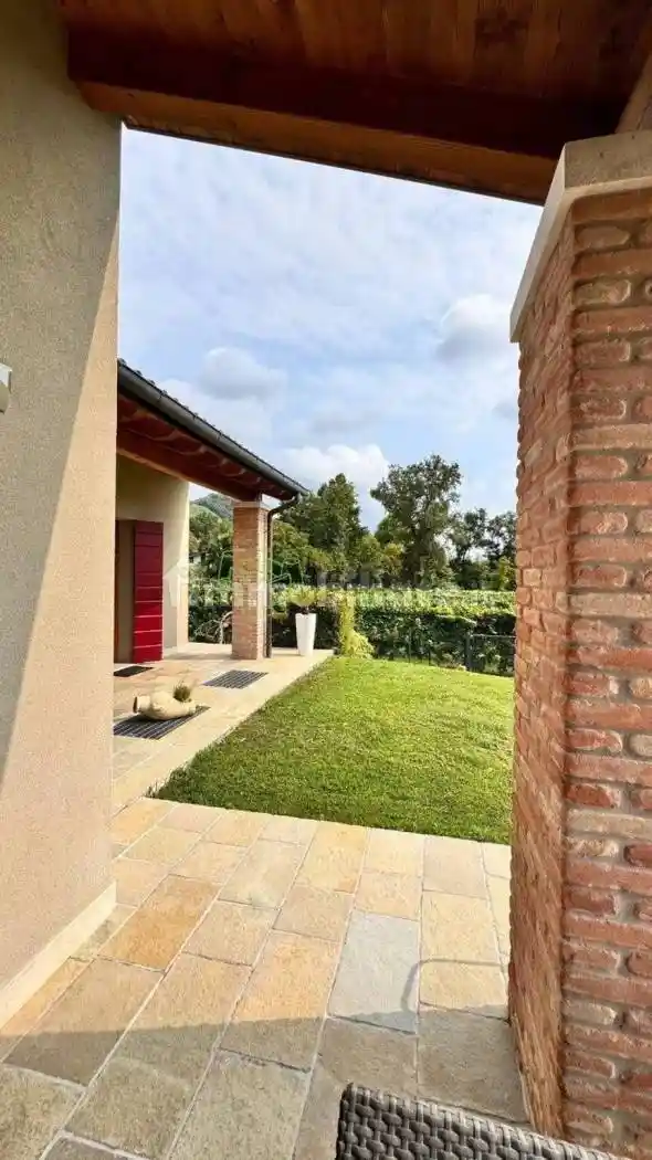 Villa in vendita a Vidor