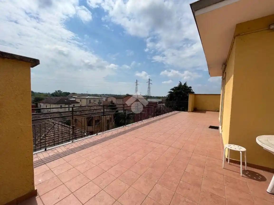 Appartamento in vendita a Pavia