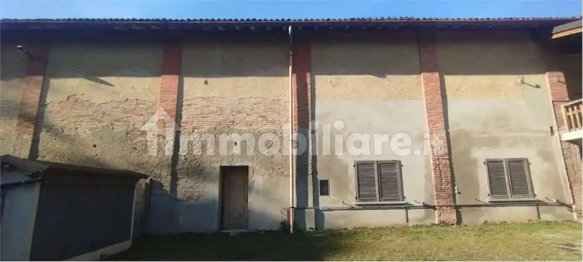 Palazzo - Edificio in vendita a Gessate