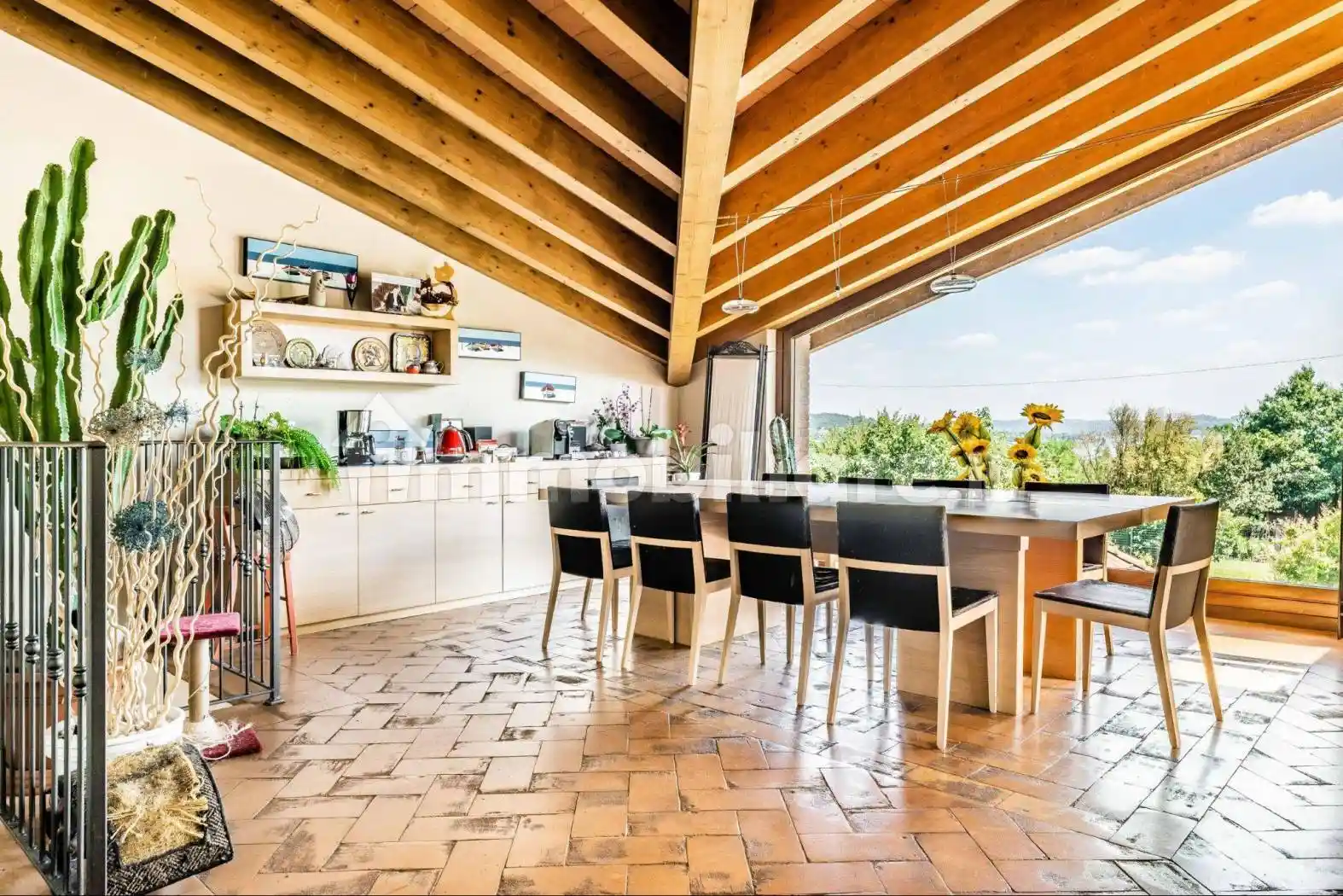 Villa in vendita a Gavirate