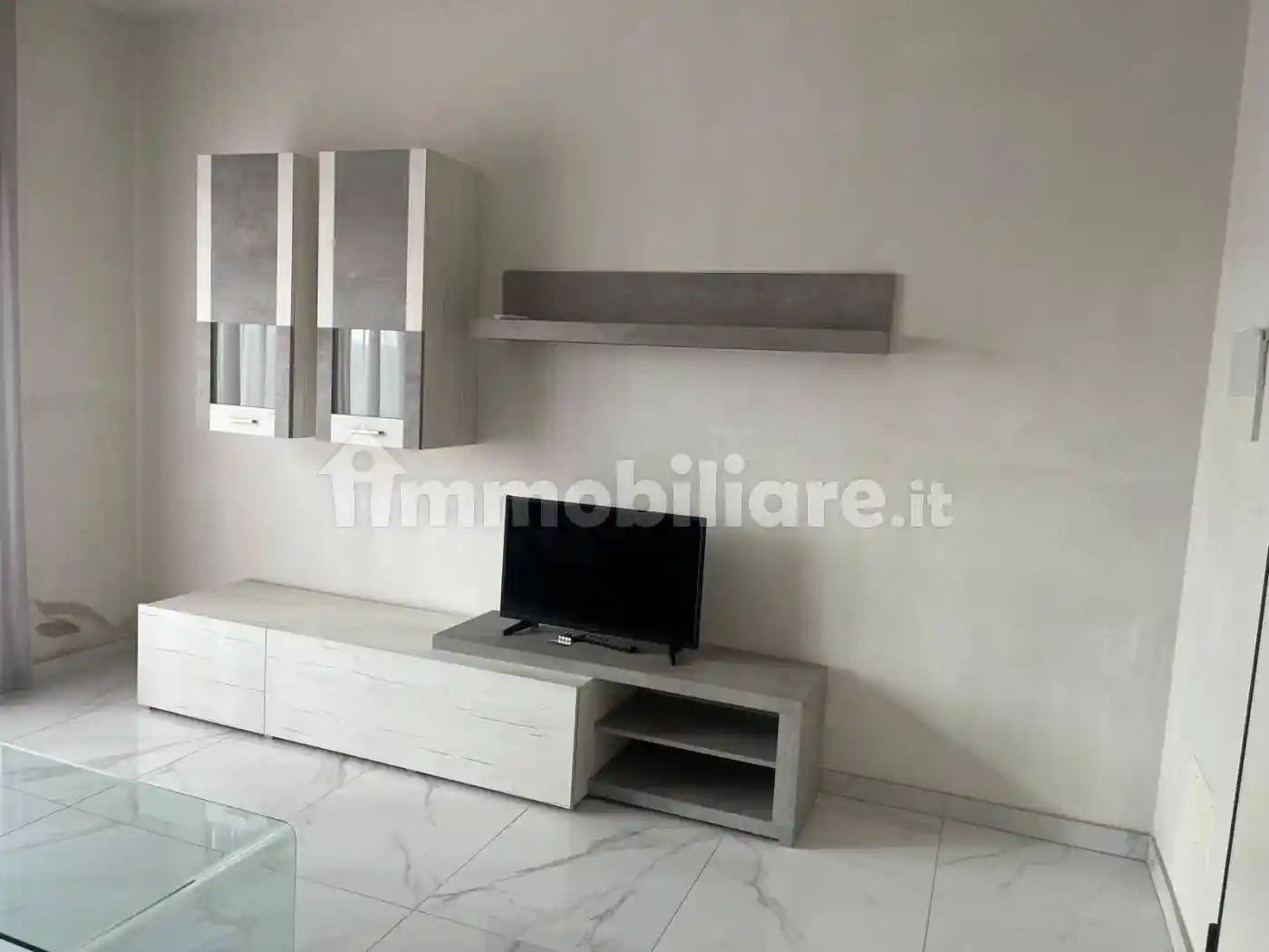 Palazzo - Edificio in affitto a Lecce