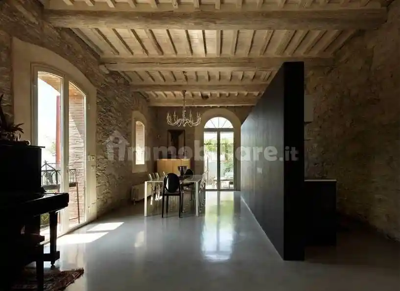 Rustico - Casale in vendita a Calci