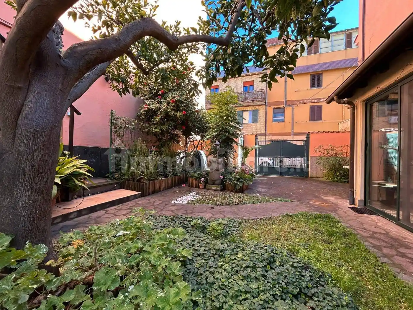 Casa indipendente in vendita a Albano Laziale