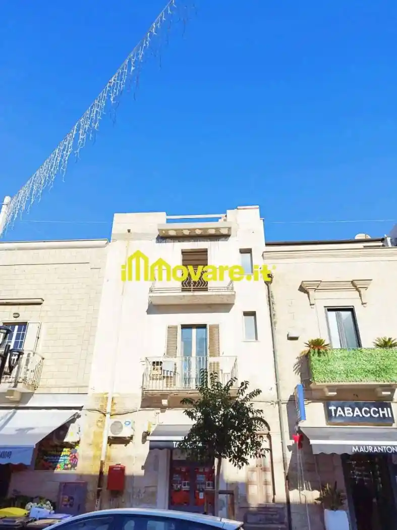 Casa indipendente in vendita a Valenzano