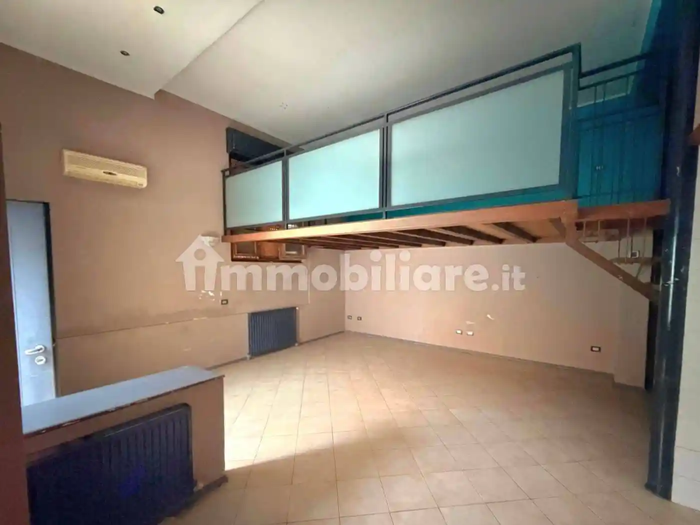 Appartamento in vendita a Piacenza