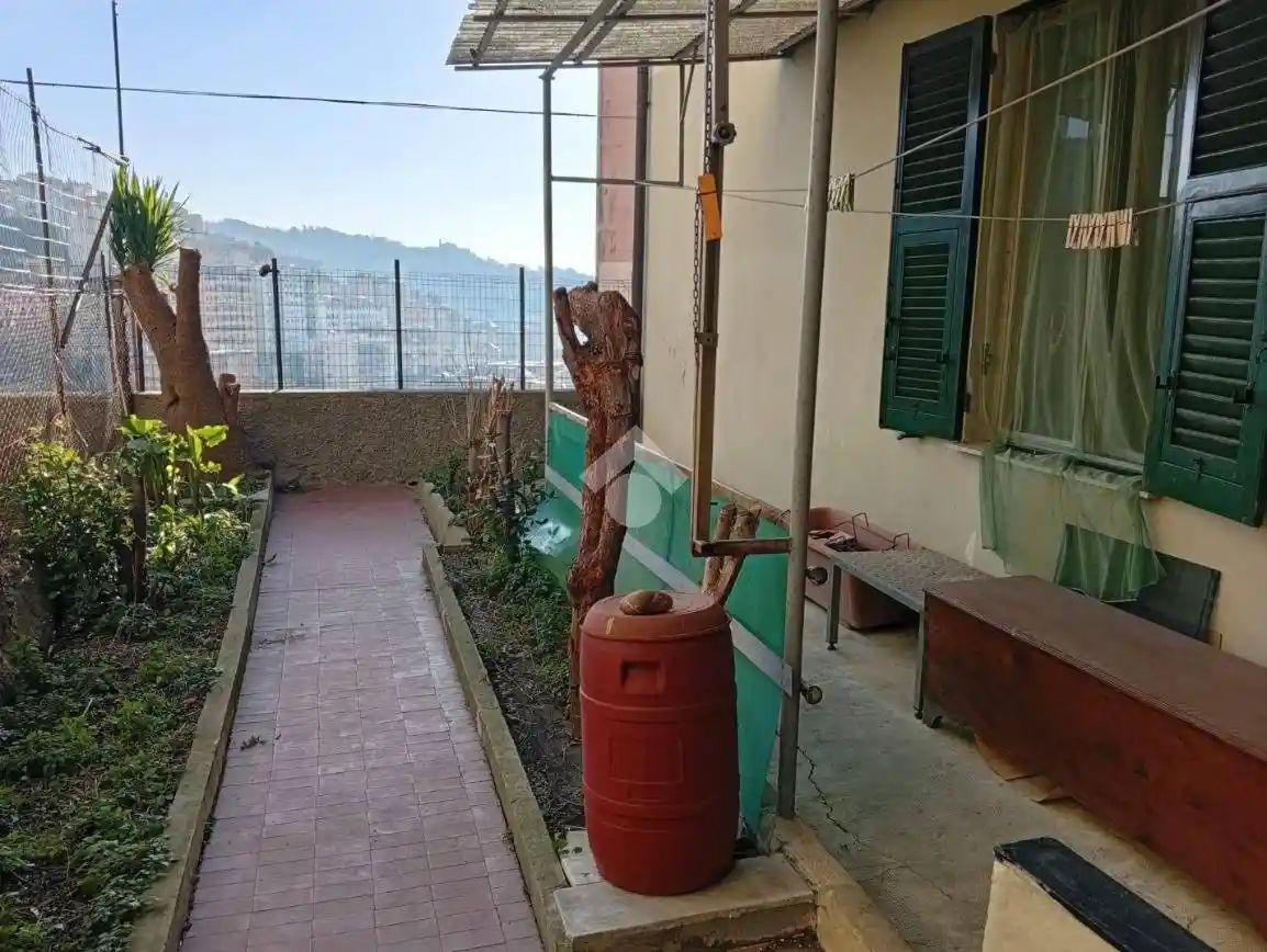 Appartamento in vendita a Genova