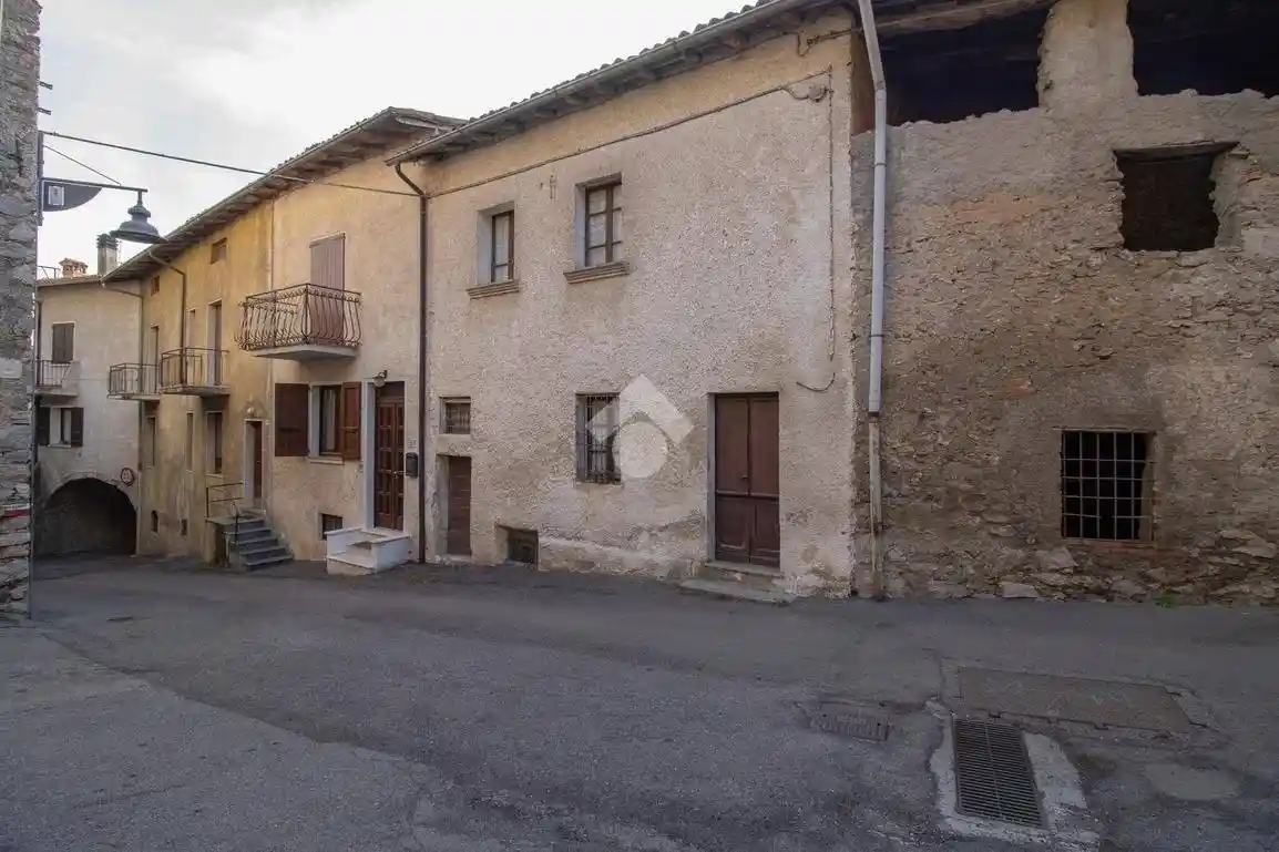 Casa indipendente in vendita a Agnosine