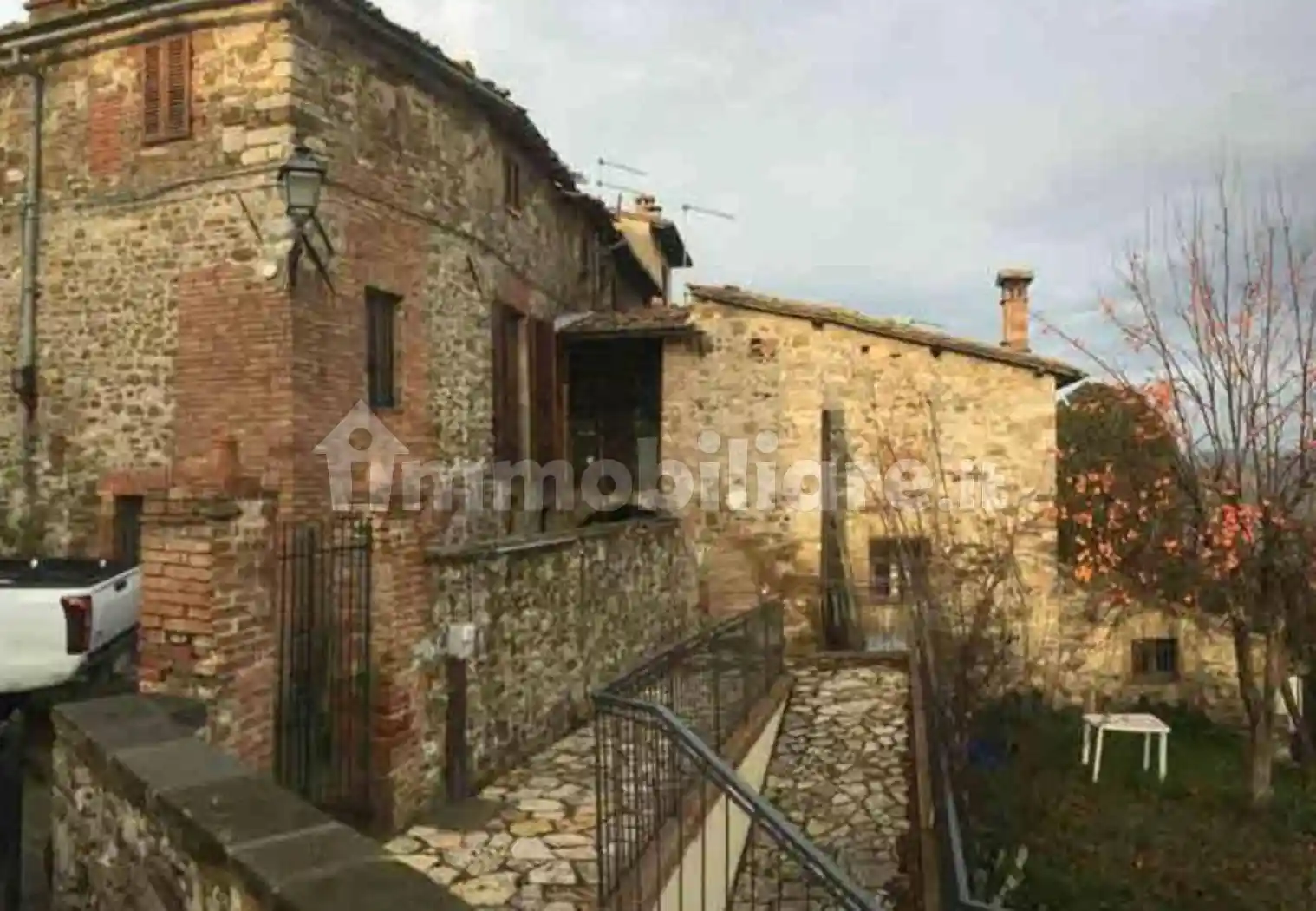 Appartamento in vendita a Castelnuovo Berardenga