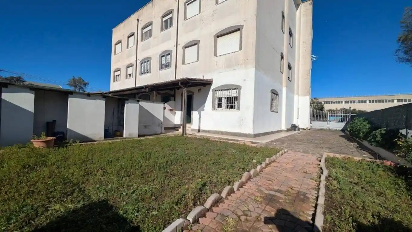 Appartamento in vendita a Pomezia