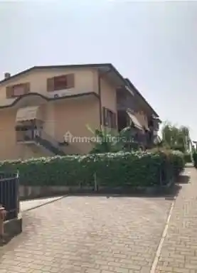 Appartamento in vendita a Azzano San Paolo