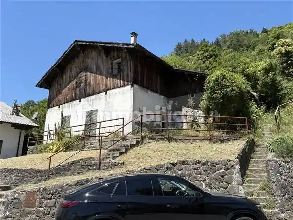 Palazzo - Edificio in vendita a Sillano Giuncugnano